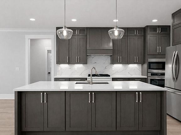 4th image of 3063 Ivey Rd