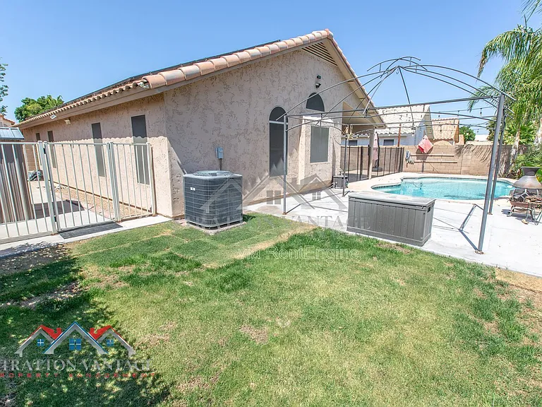9825 W Runion Dr — Photo 50