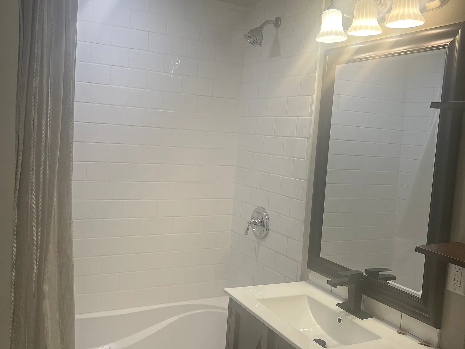 2 bed, 864 sqft, $1,800 — Photo 4