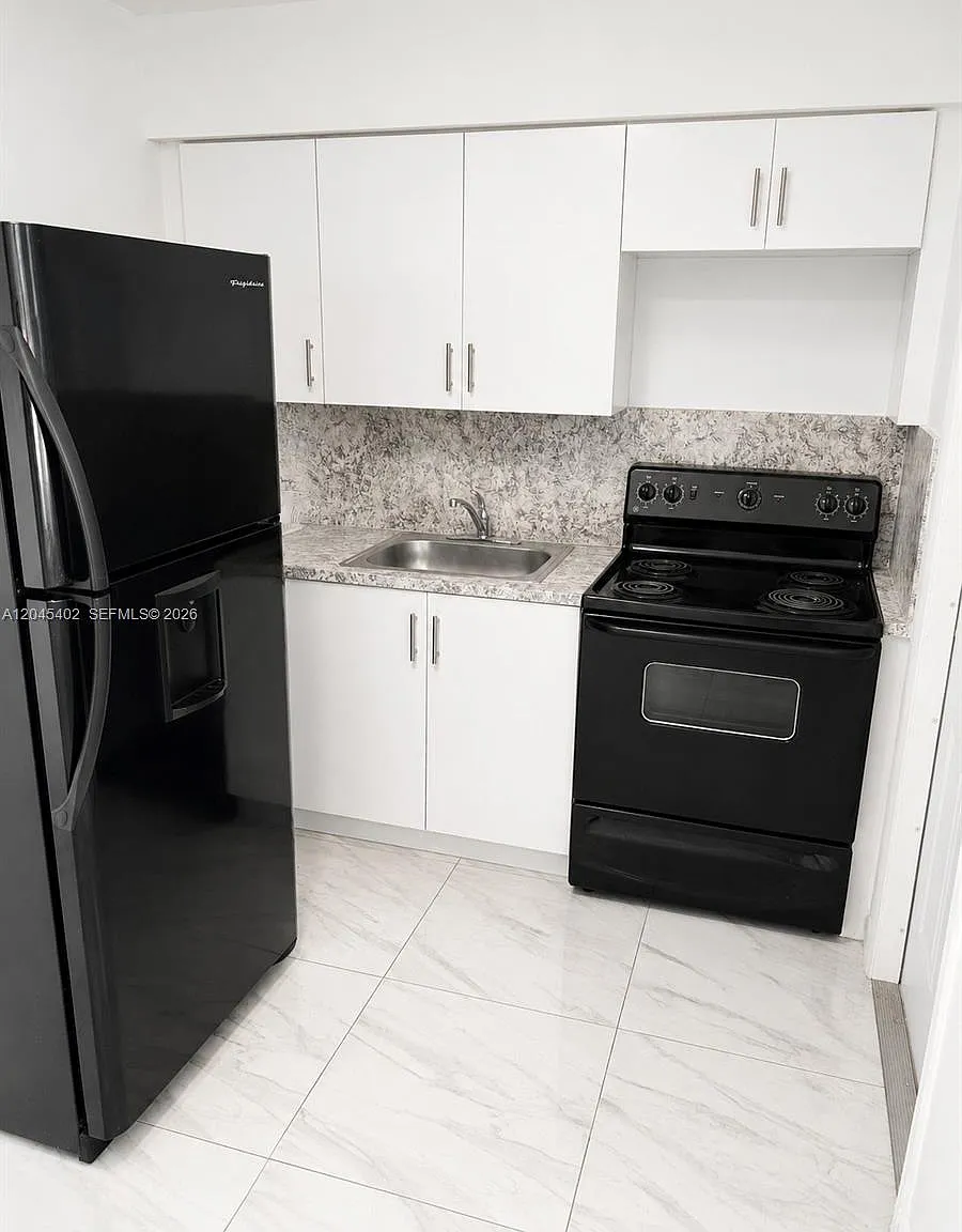 1 bed, 1.0 bath, $1,500 — Photo 2