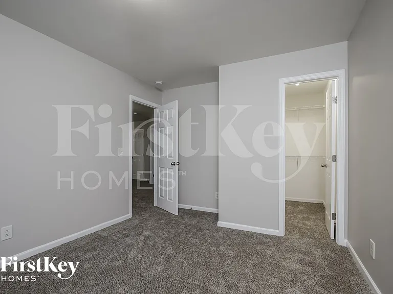 612 Brassfield Dr — Photo 12