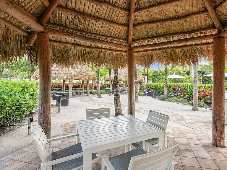 Huts with picnic seating