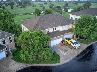 17477 Riviera Dr, Omaha, NE 68136