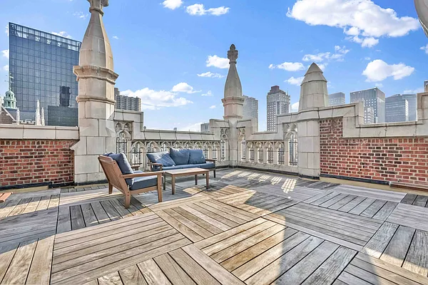 Rented by EXP Realty NYC | media 25