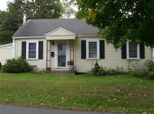 12 Whitehorse Rd, Hingham, MA 02043