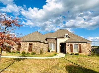 205 E Toulon St, Brandon, MS 39042