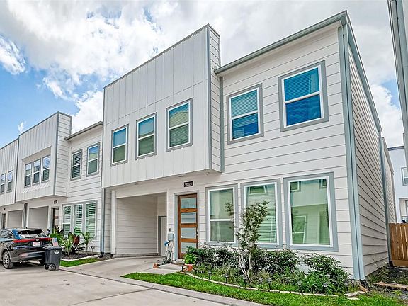 5th image of 9015 Lonestar Creekbend Ln