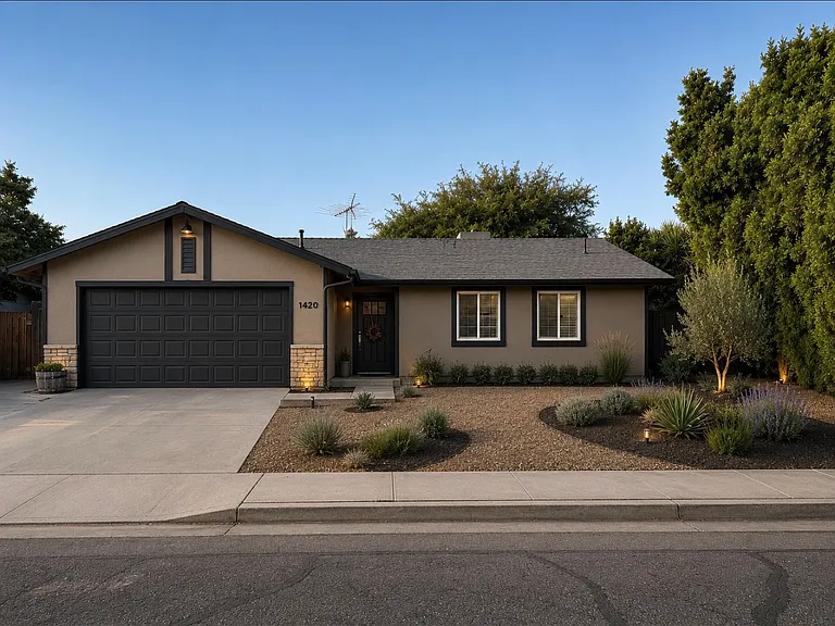 1420 Willow St — Photo 1