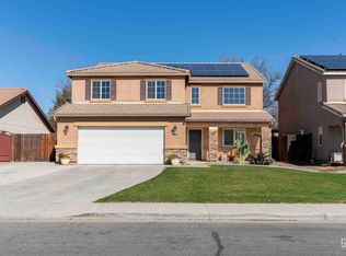 12216 Ruby River Dr, Bakersfield, CA 93312