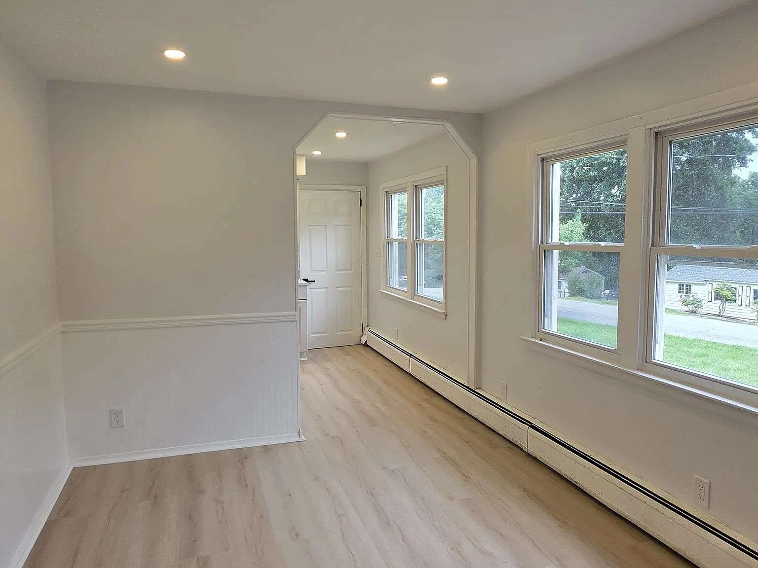 Orchard Lake Dr, Monroe — Photo 3