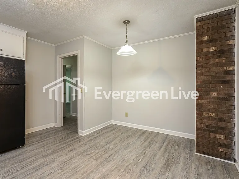 4857 Stonewall St — Photo 12