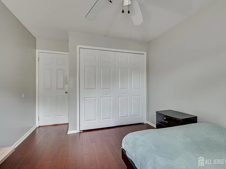 4506 Stonehedge Rd — Photo 41