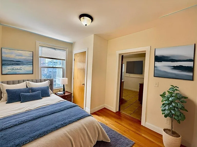 724 Cambridge St #2 — Photo 14