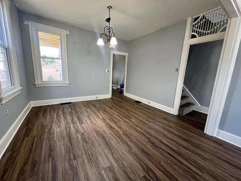 132 Elm St #132 — Photo 3