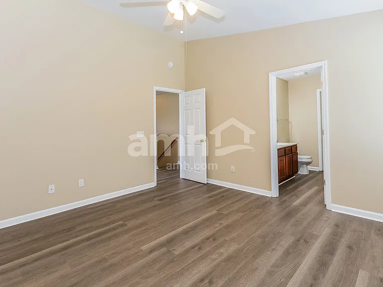 250 Border Rd — Photo 11