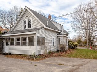 958 Centre St, Middleboro, MA 02346