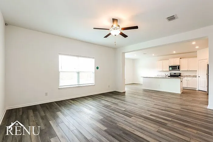 2955 Jackson Smt — Photo 8
