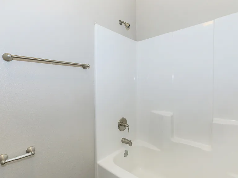 Creekside Townhomes — Photo 13
