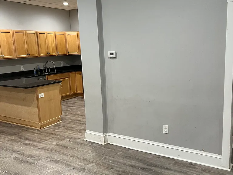 182 S Main St #1C — Photo 10