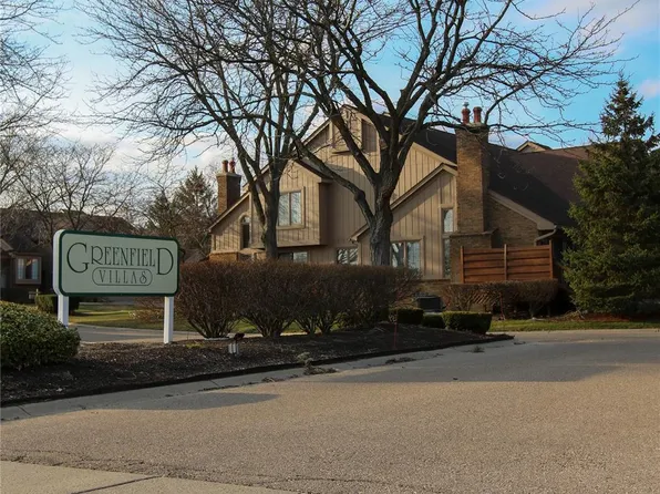 37860 N Laurel Park Dr, Livonia, MI 48152