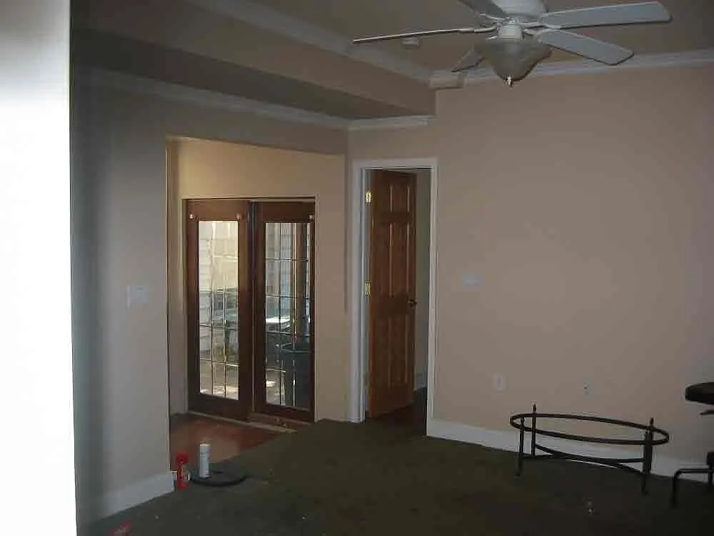3 bed, 2.5 bath, 1233 sqft, $1,650 — Photo 4