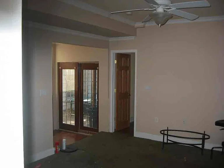 68 S 11th St #1 — Photo 4