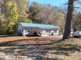5076 Highway 100 W, Centerville, TN 37033