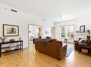 360 W Washington Ave UNIT 403, Madison, WI