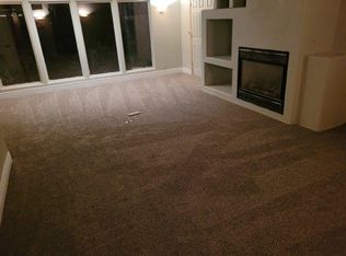 185 S Wells Fargo Dr, Brookside, UT 84782