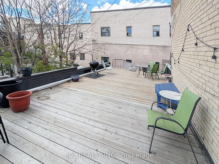 1294 Bloor St W #201 — Photo 9