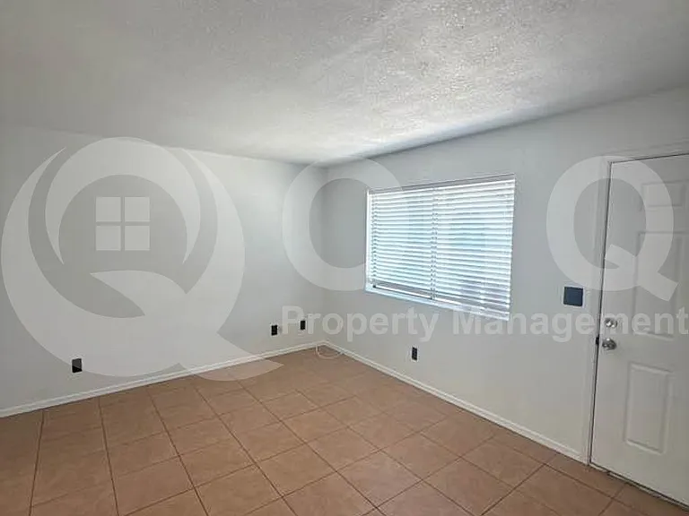 4190 N Western Winds Dr — Photo 4