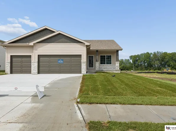 11406 N 161st Ave, Bennington, NE 68007