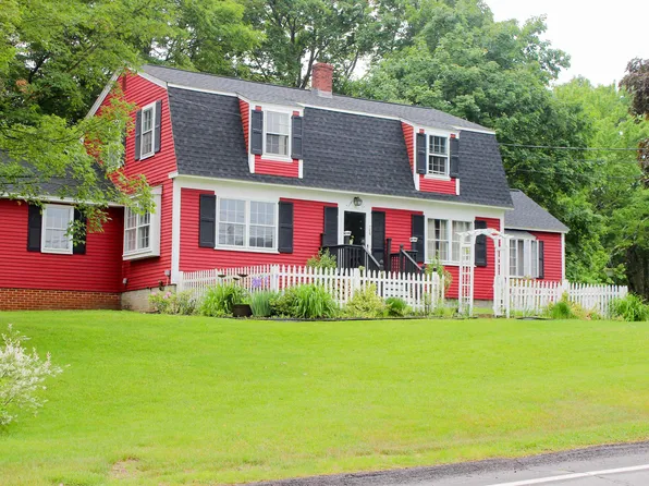 10 Main Street, East Kingston, NH 03827