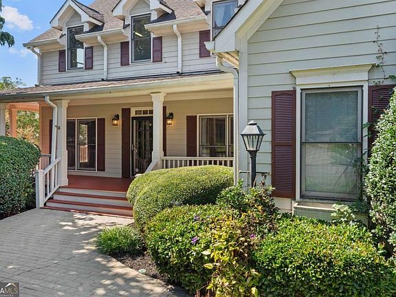 3rd image of 1501 Haven Crest Dr