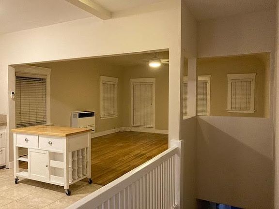 4th image of 2782 Treat St #C