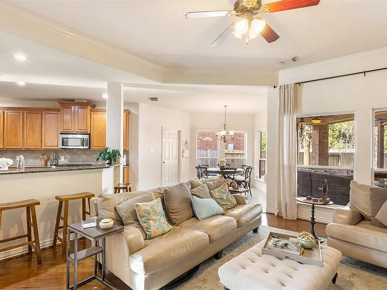 18 Petal Park Pl — Photo 12
