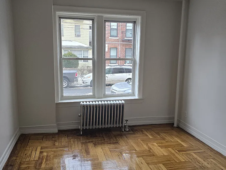 1704 E 15th St #A9 — Photo 11