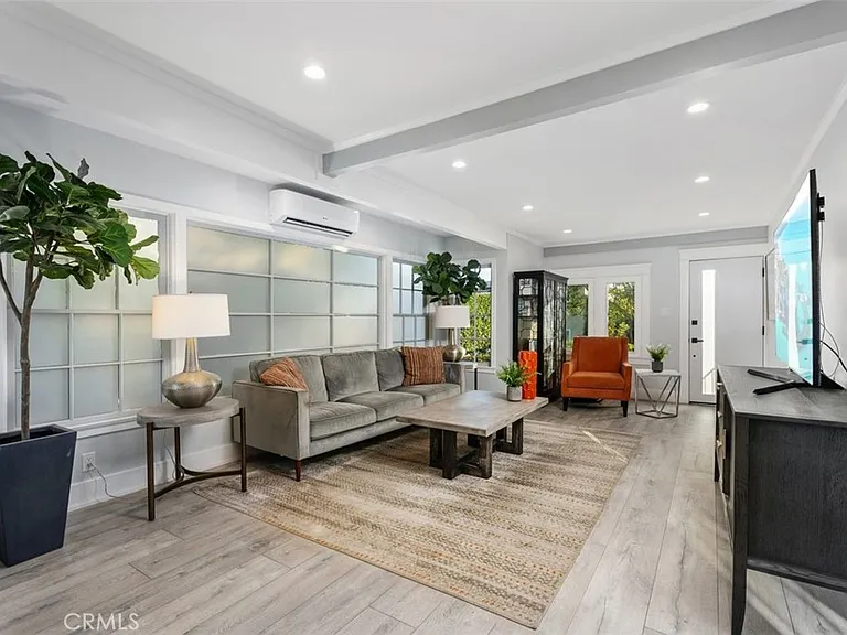414 Cypress Dr — Photo 12