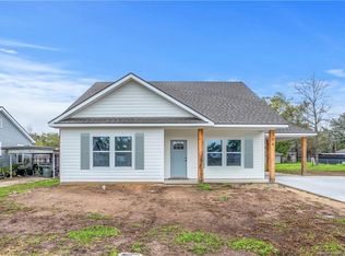 304 Holland St, Lake Charles, LA 70605