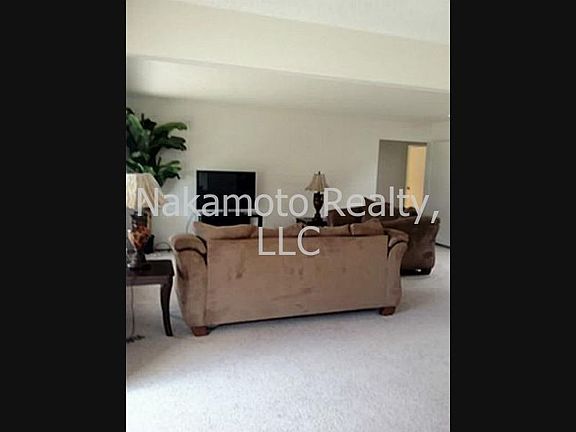 Spacious Livingroom
