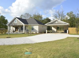 15998 Hamestring Rd, Fayetteville, AR 72704