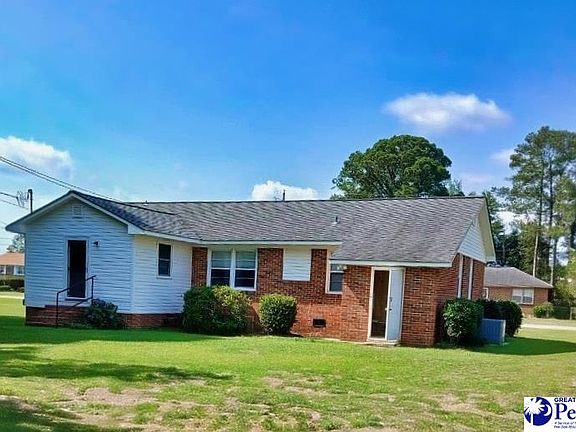 5th image of 608 Diane Dr