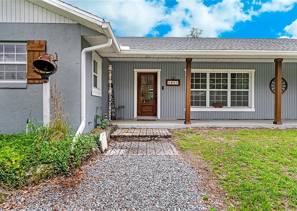 1st image of 24 Lake Wood Cir