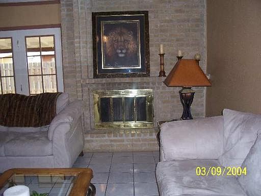 3rd image of 1126 LONGMONT DR
