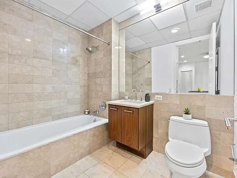 4 Beacon Way #211R — Photo 9