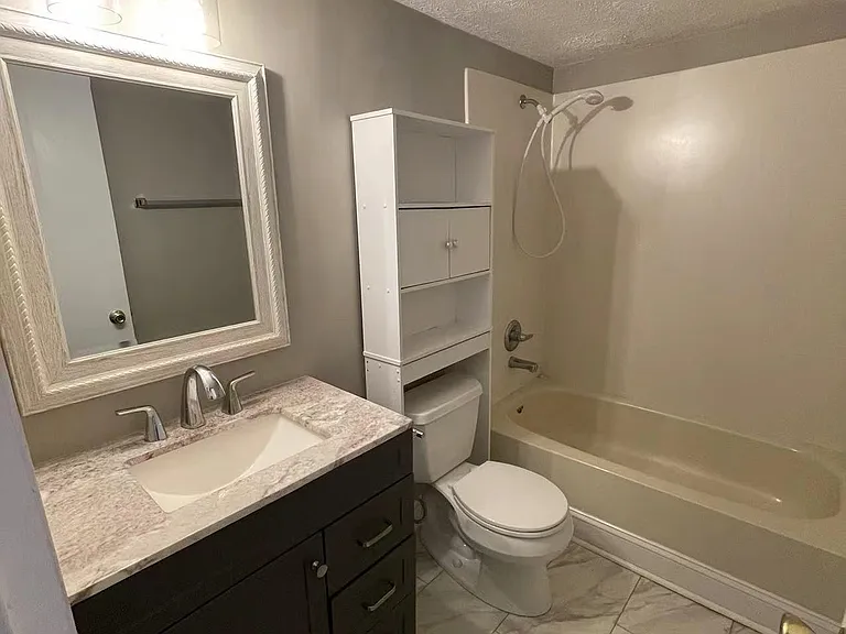 421 Redding Rd #1 — Photo 7