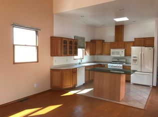 716 Columbia St, Santa Fe, NM 87505