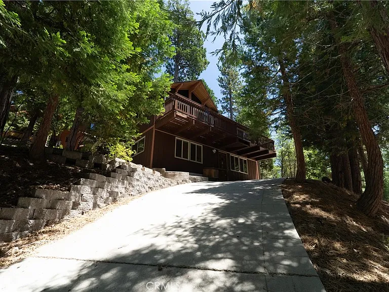 392 Pioneer Rd — Photo 15