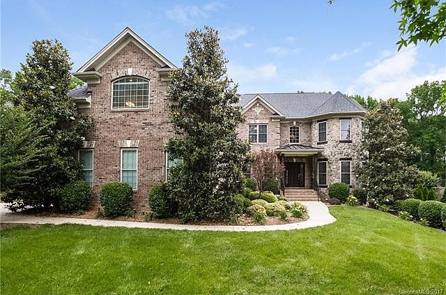 2nd image of 9210 Unbridle Ln