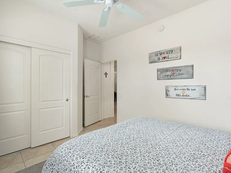 22226 N Las Positas Dr — Photo 16